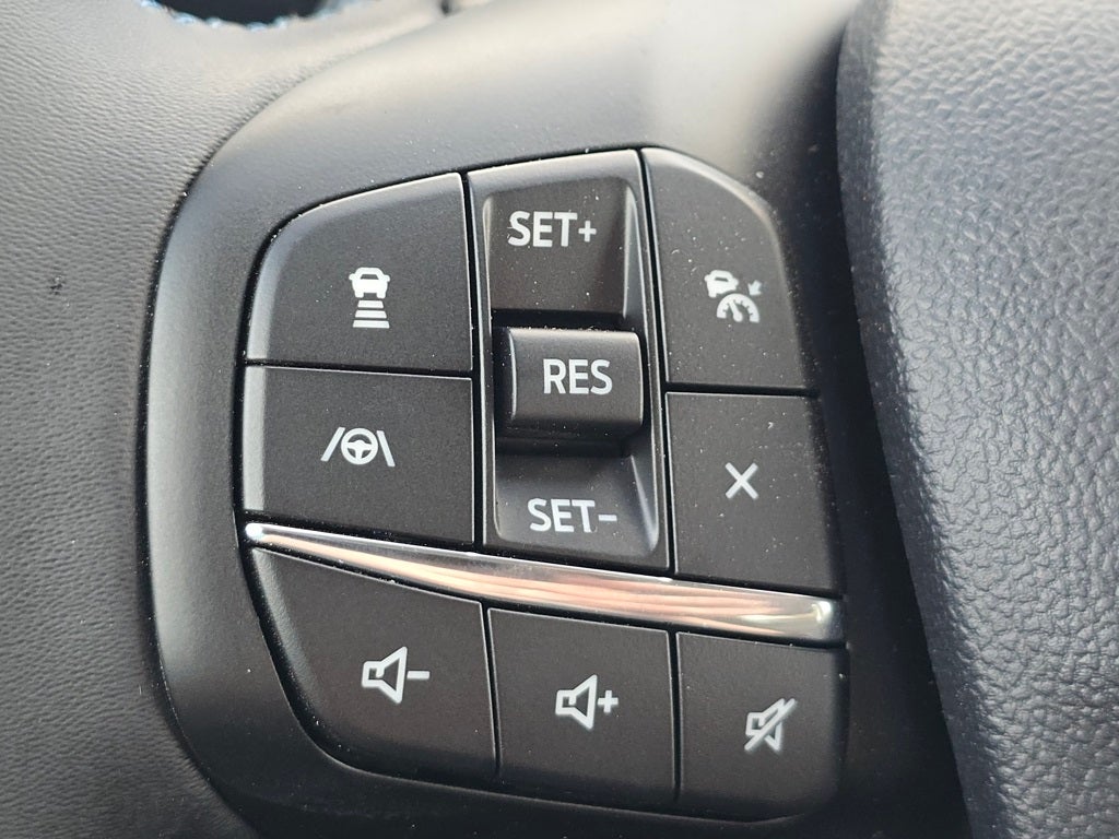 2026 Ford Maverick Lobo High