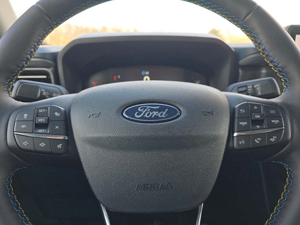 2026 Ford Maverick Lobo High