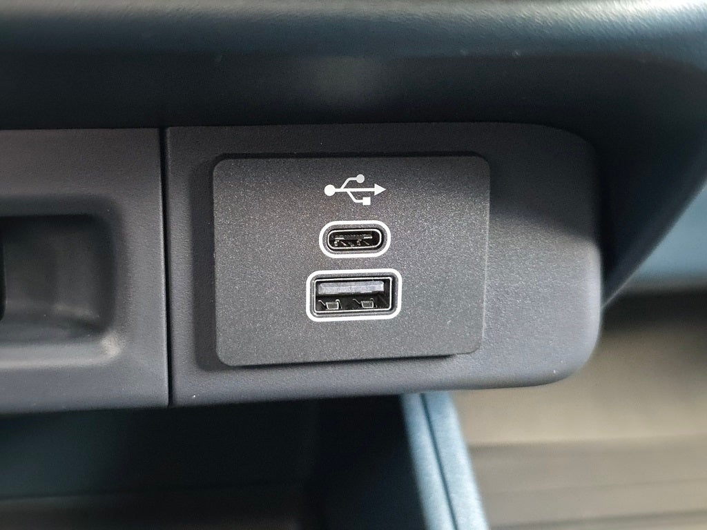 2026 Ford Maverick Lobo High