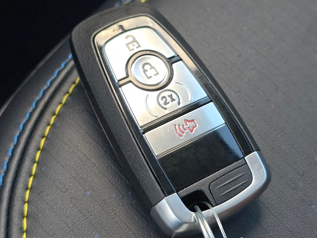 2026 Ford Maverick Lobo High