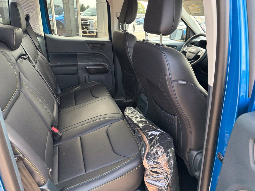 2026 Ford Maverick Lobo Standard