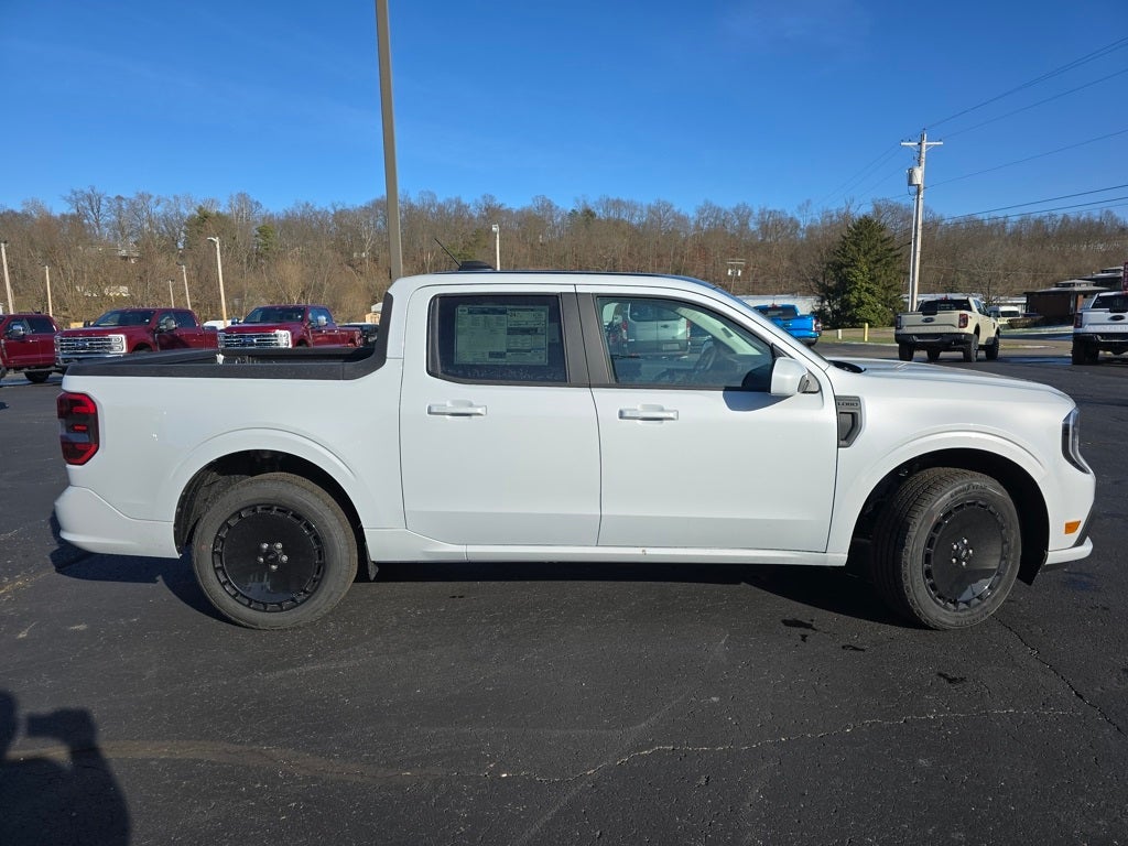 2026 Ford Maverick Lobo Standard