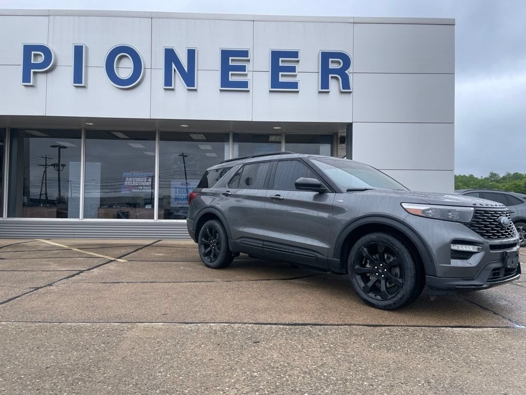 2023 Ford Explorer ST-Line