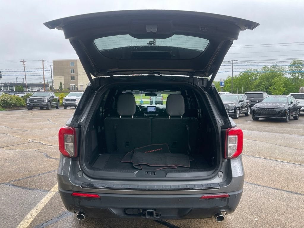 2023 Ford Explorer ST-Line