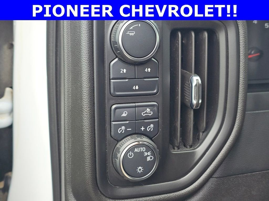 2024 Chevrolet Silverado 2500 HD Custom