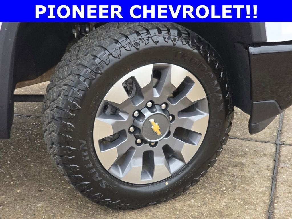 2024 Chevrolet Silverado 2500 HD Custom