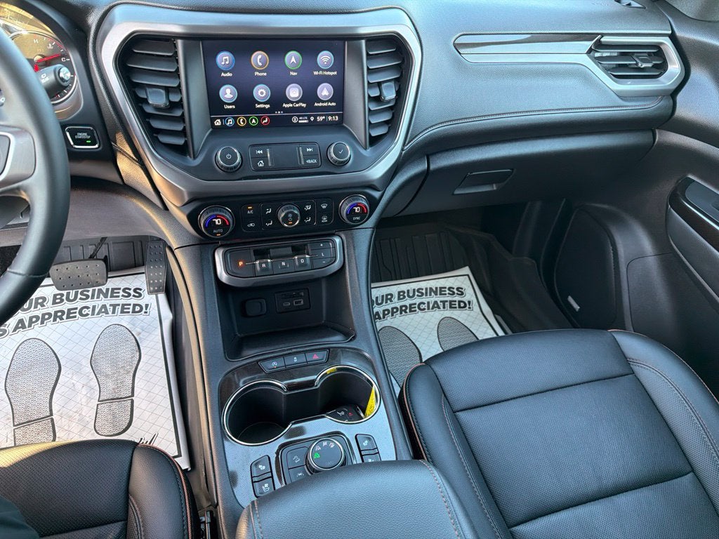 2023 GMC Acadia AT4