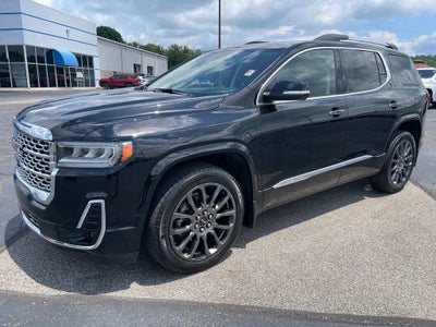 2023 GMC Acadia Denali