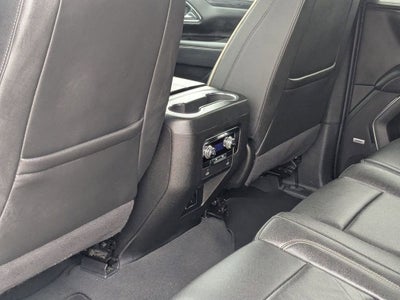 2024 GMC Yukon SLT