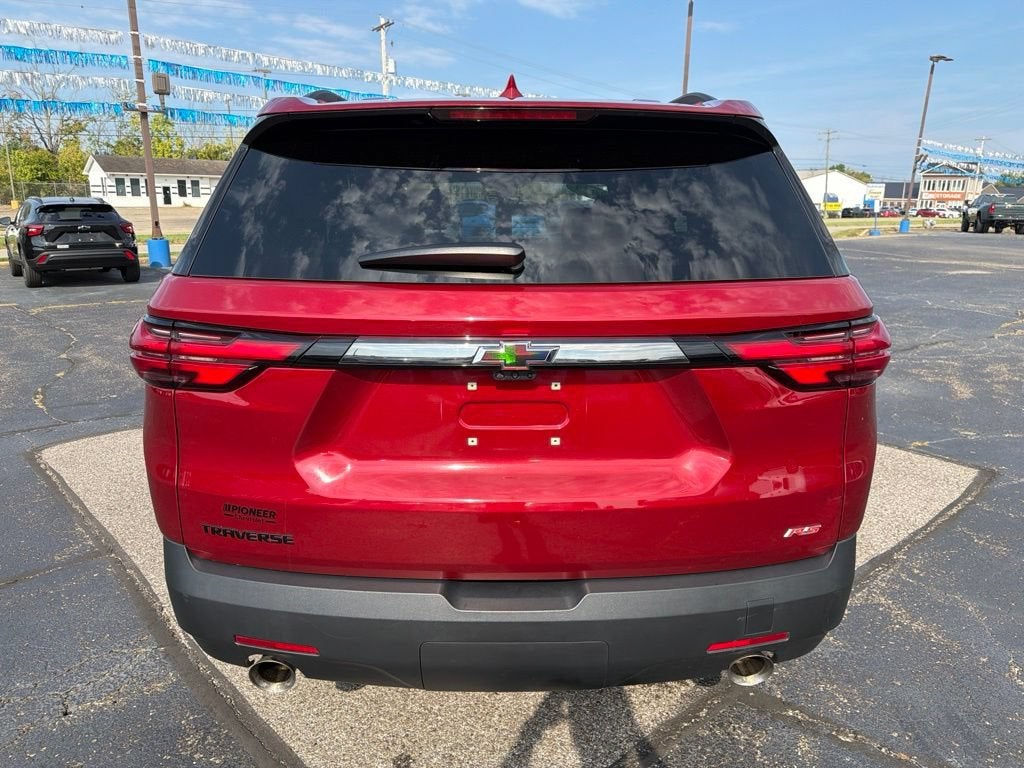 2023 Chevrolet Traverse RS