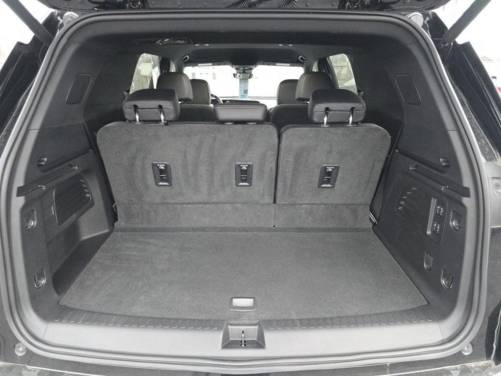 2025 Chevrolet Traverse High Country