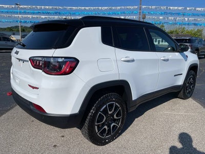 2025 Jeep Compass Trailhawk