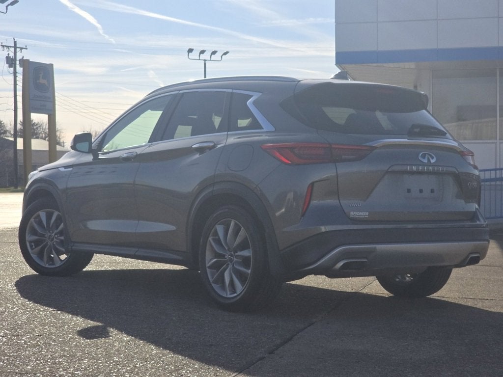 2021 INFINITI QX50 LUXE