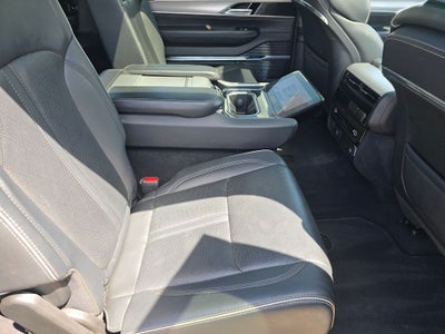 2023 Jeep Grand Wagoneer Series II