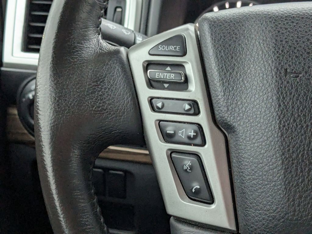 2020 Nissan Titan SL