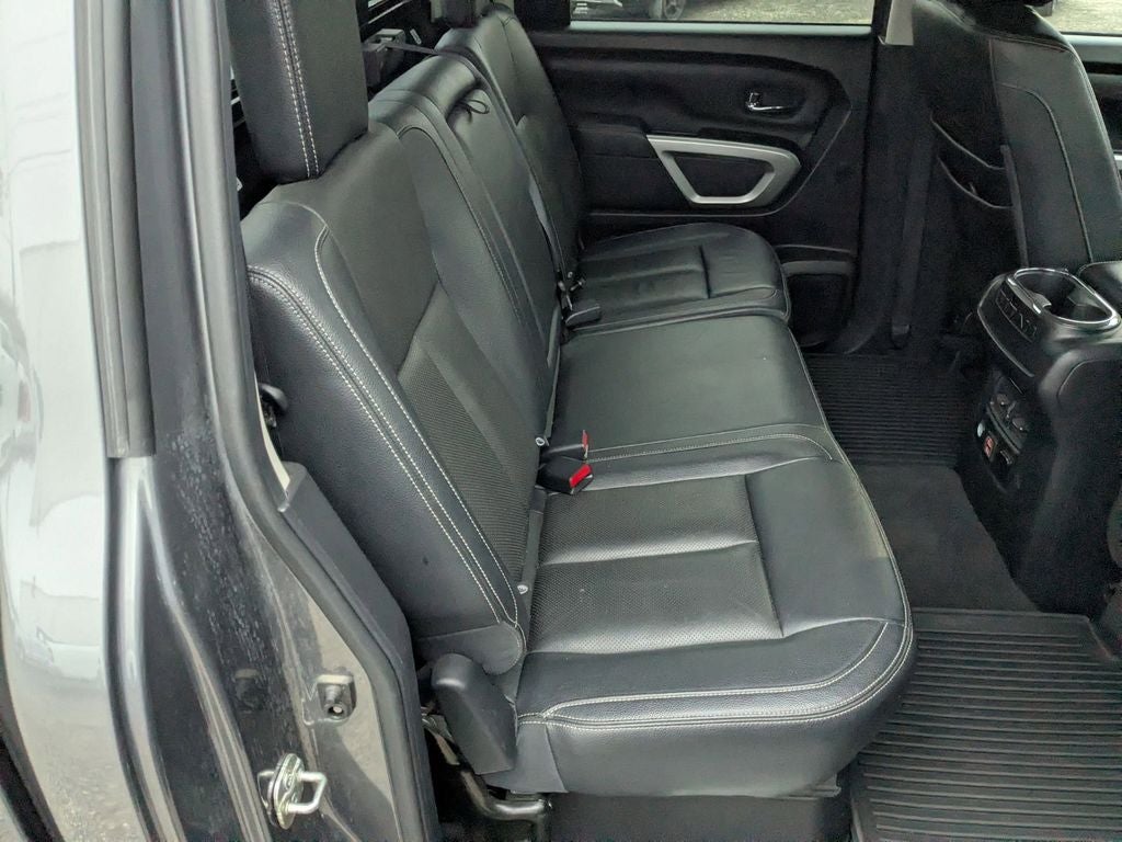2020 Nissan Titan SL