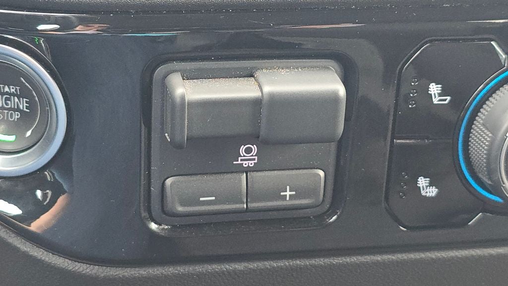 2025 Chevrolet Silverado 1500 LT LT1