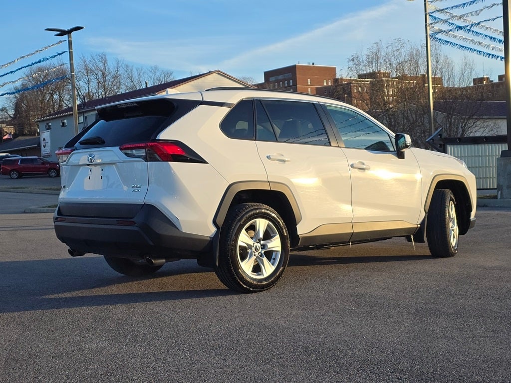 2019 Toyota RAV4 XLE