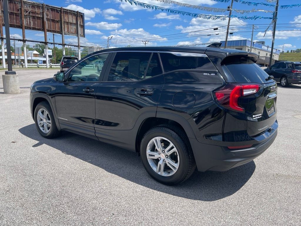 2023 GMC Terrain SLE