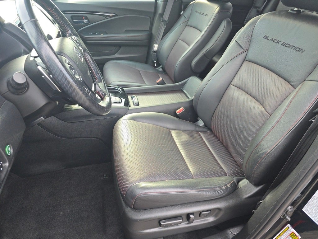 2022 Honda Ridgeline Black Edition