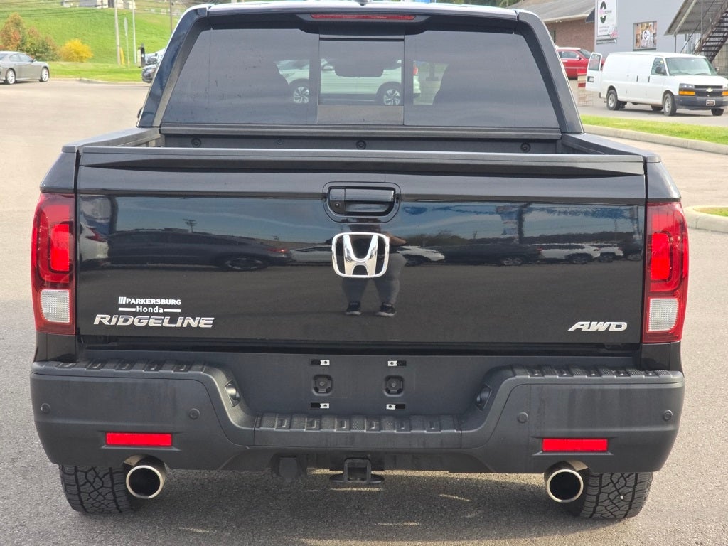 2022 Honda Ridgeline Black Edition