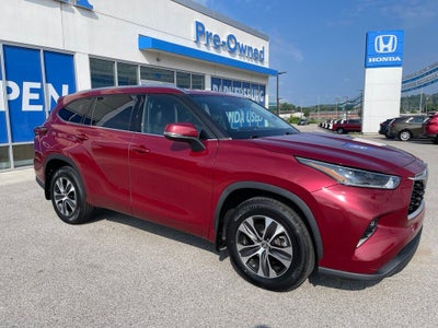 2021 Toyota Highlander XLE