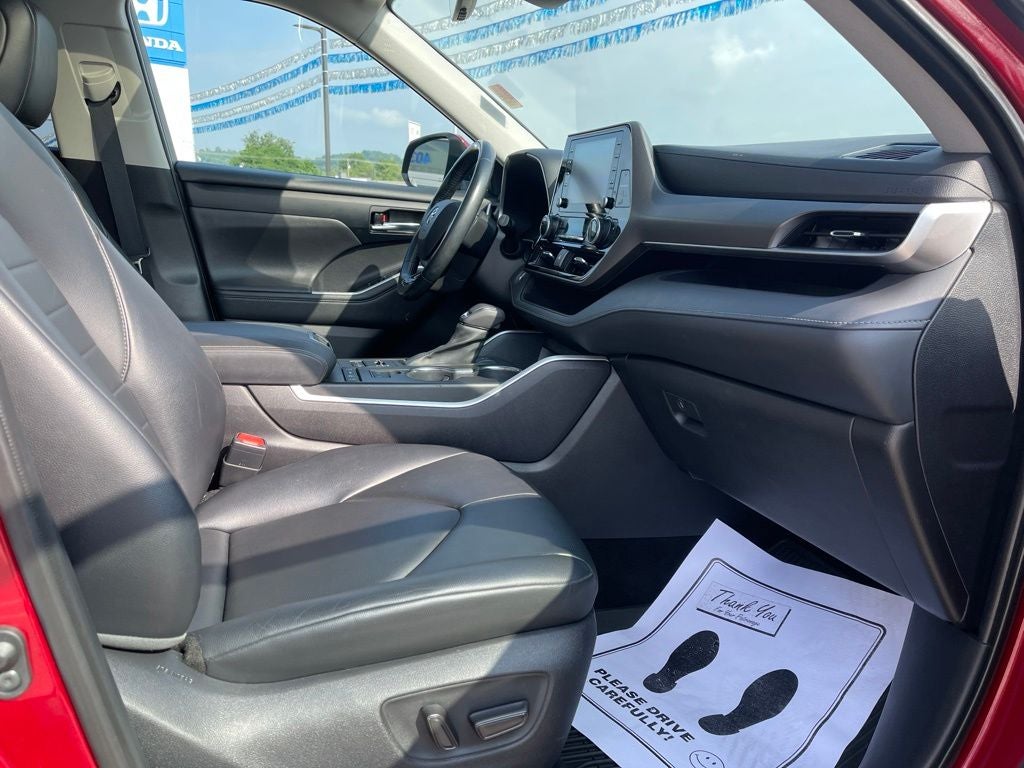 2021 Toyota Highlander XLE