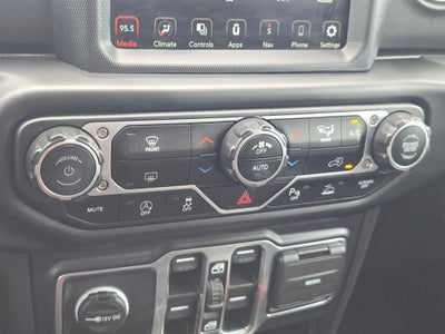 2023 Jeep Gladiator Overland