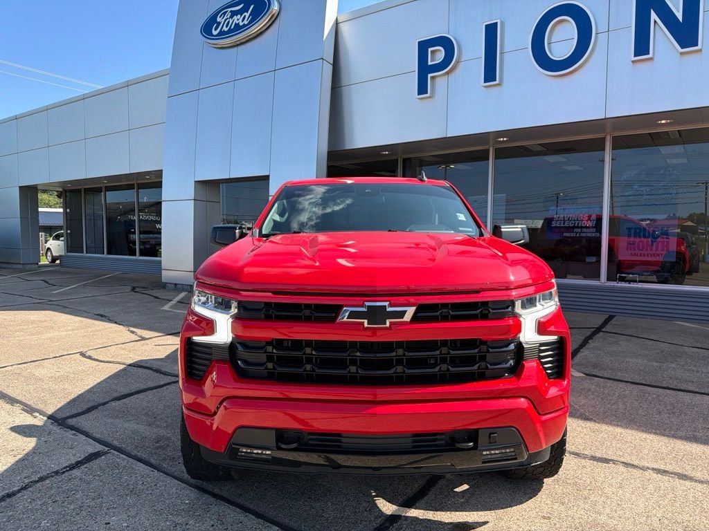 2022 Chevrolet Silverado 1500 RST
