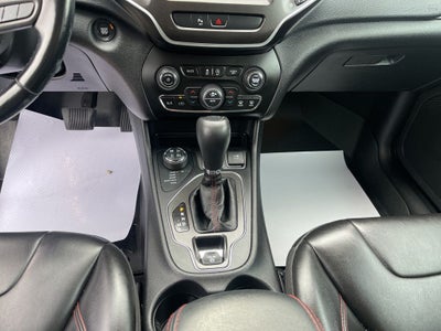 2020 Jeep Cherokee Trailhawk