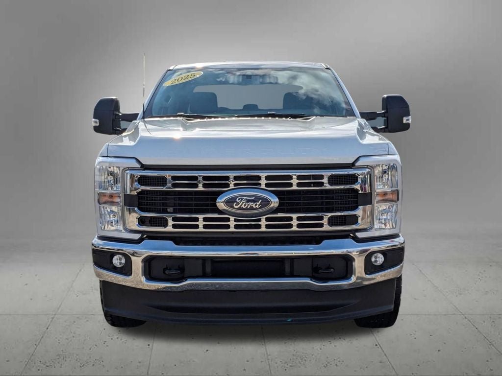 2025 Ford F-350SD XLT