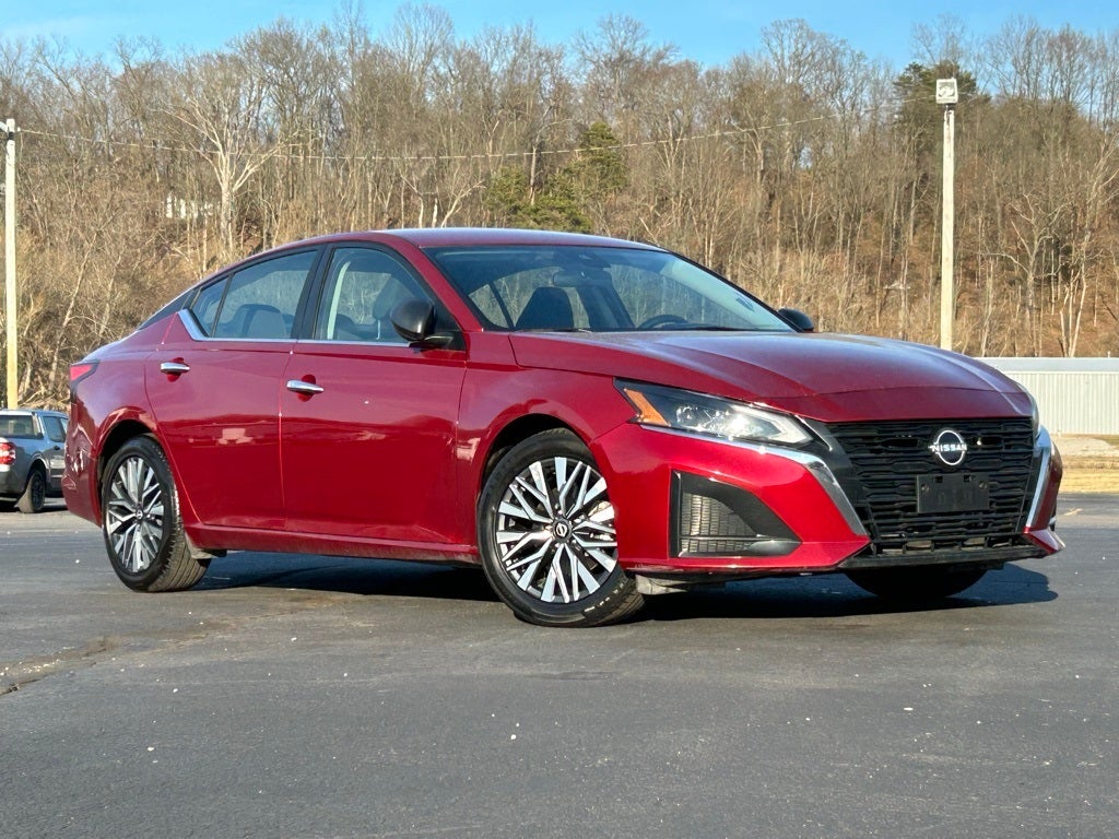 2024 Nissan Altima SV