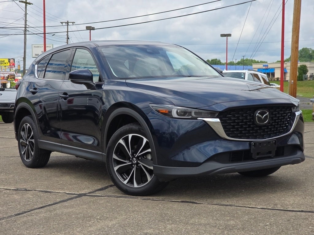 2022 Mazda CX-5 S Premium package