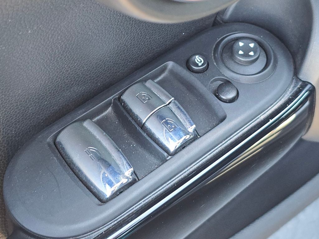 2024 MINI Cooper S Base