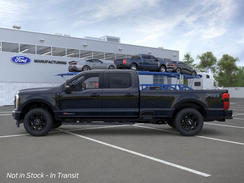 2026 Ford Super Duty F-350® XLT