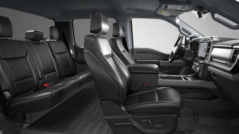 2026 Ford Super Duty F-350® Lariat®