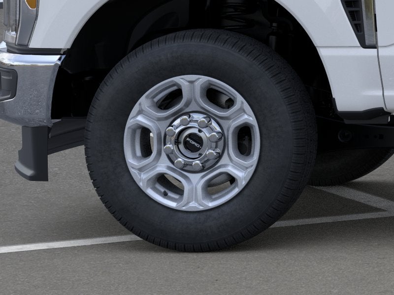 2026 Ford Super Duty F-350® XLT