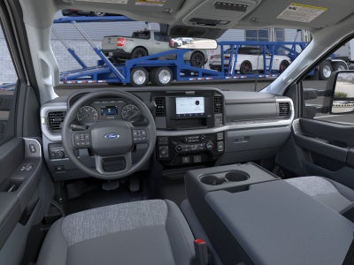 2026 Ford Super Duty F-350® XLT