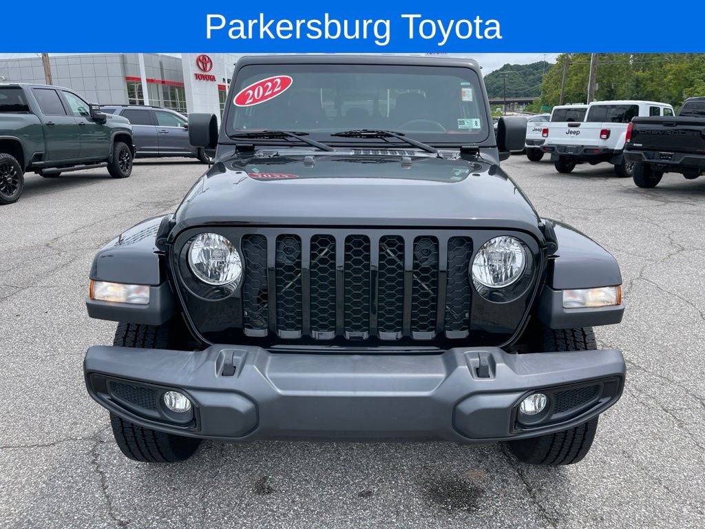 2022 Jeep Gladiator Sport