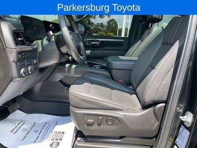 2025 Chevrolet Tahoe RST