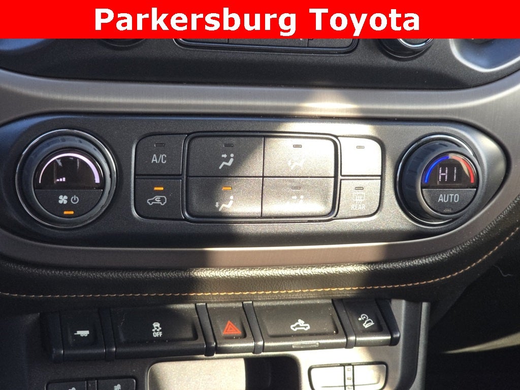 2022 GMC Canyon AT4 w/Cloth