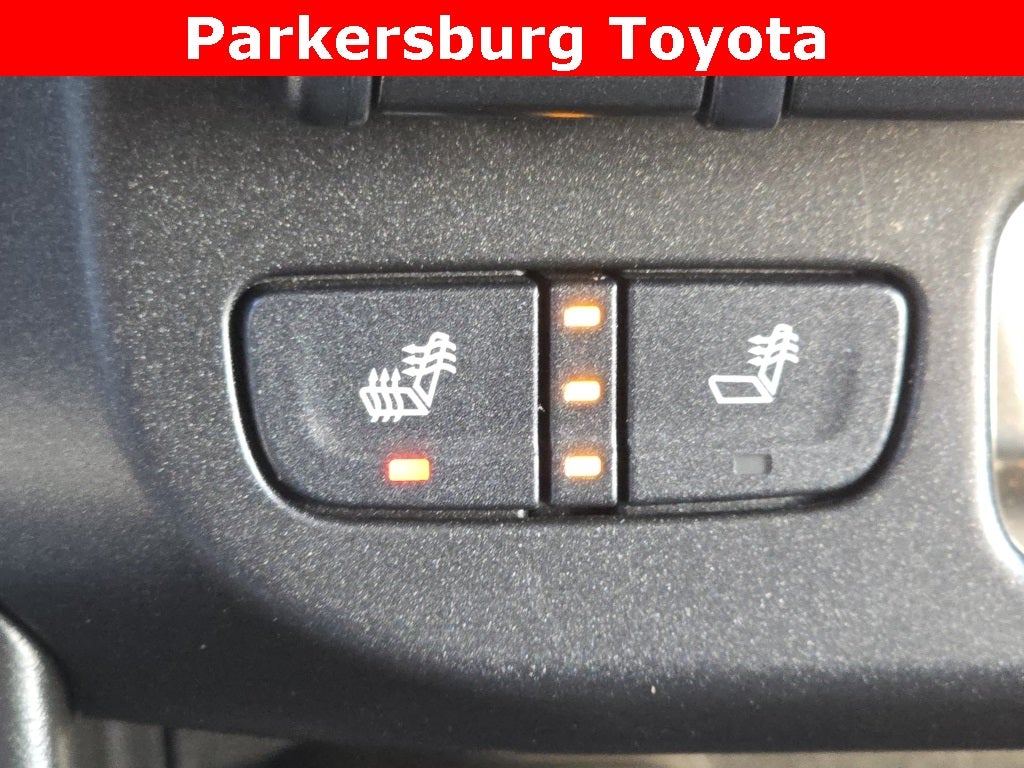 2022 GMC Canyon AT4 w/Cloth