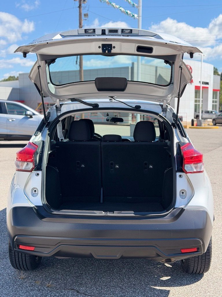 2019 Nissan Kicks SV