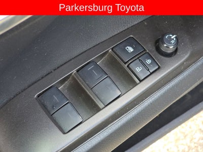 2023 Toyota Camry Hybrid SE