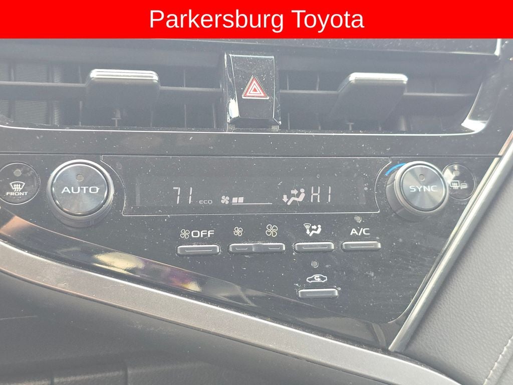 2023 Toyota Camry Hybrid SE