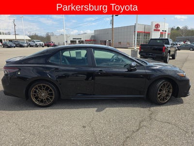 2023 Toyota Camry Hybrid SE