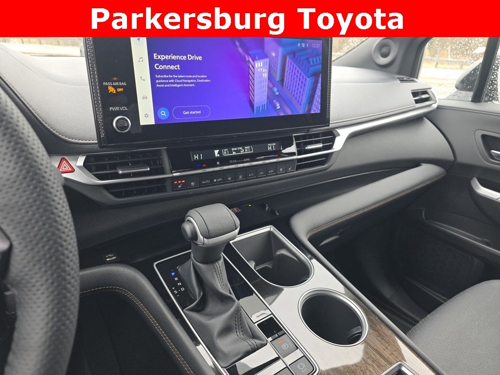 2026 Toyota Sienna Platinum 7 Passenger