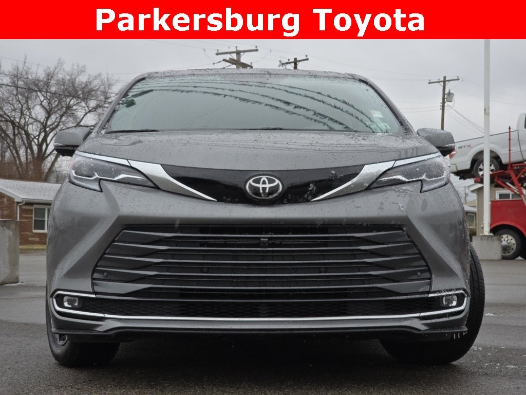 2026 Toyota Sienna Platinum 7 Passenger