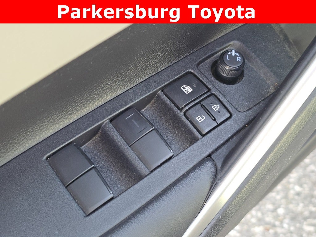 2023 Toyota Corolla Cross L