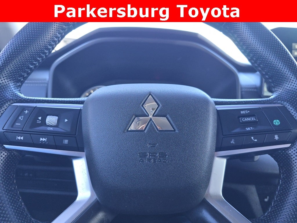 2022 Mitsubishi Outlander SE